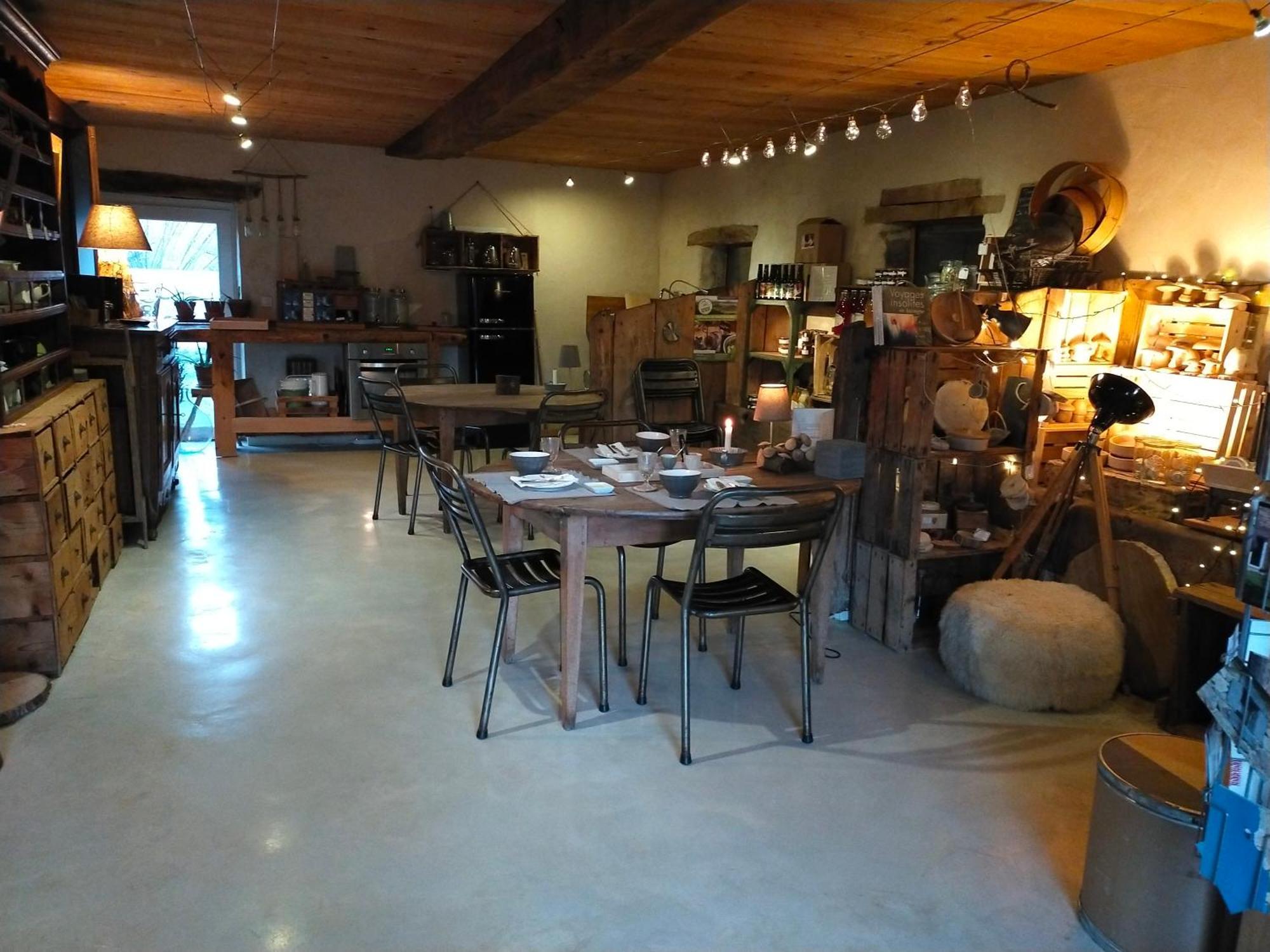 Suites De Campagne Les Eydieux, Petits Dejeuners Inclus Saint-Angel  Экстерьер фото